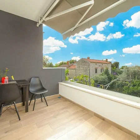 In - Istrien 51835 Holiday home *